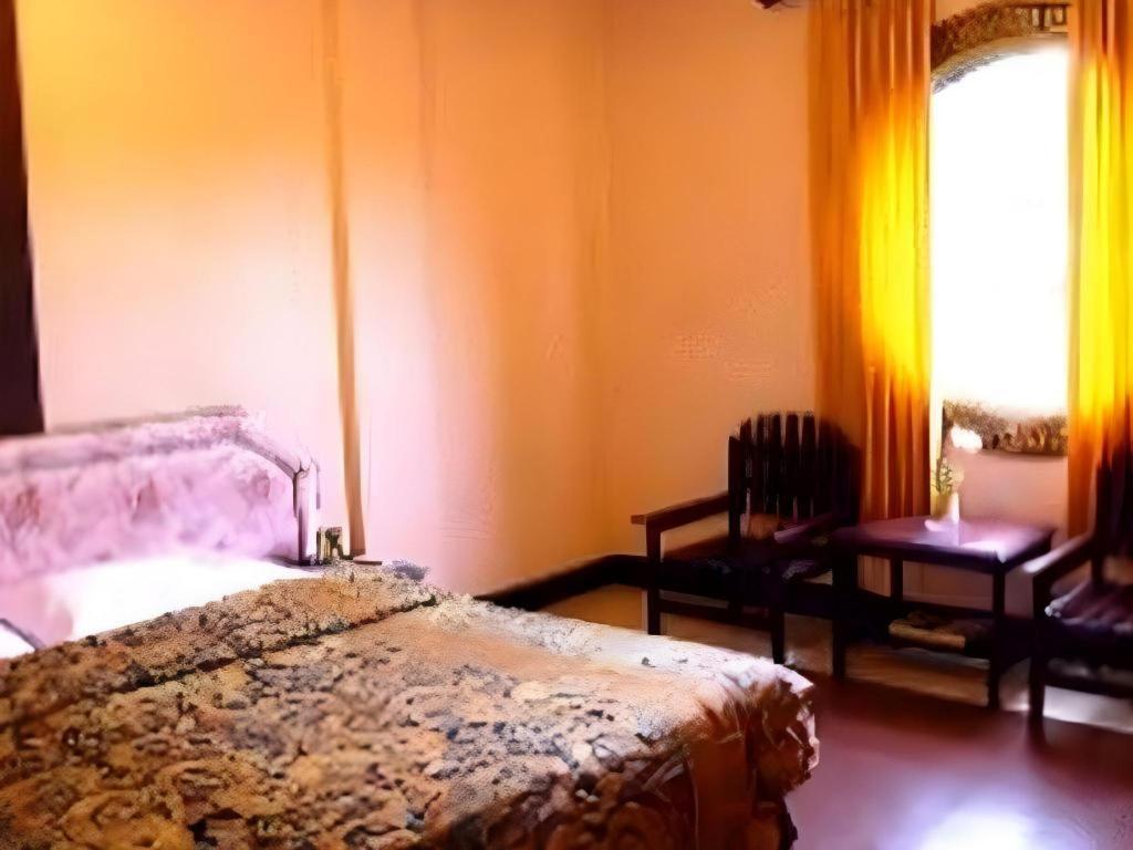 V3 Hotel Sorabaya Extérieur photo